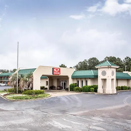 Rodeway Inn & Conference Center